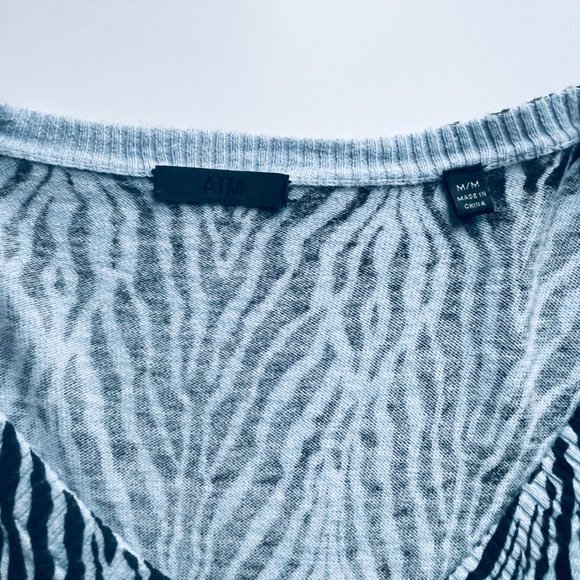 ATM Cotton Cashmere Zebra Printed V-Neck Sweater - Picture 6 of 9